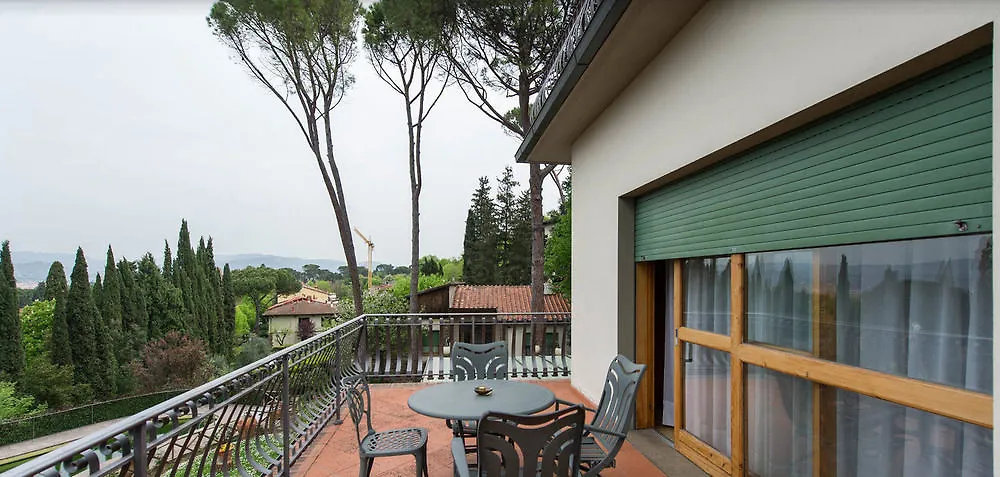 Villa Belvedere Florence 4*,
